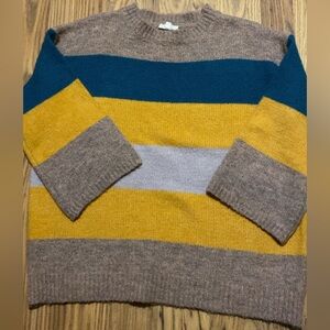 ADORA Women’s Crewneck Sweater Size M